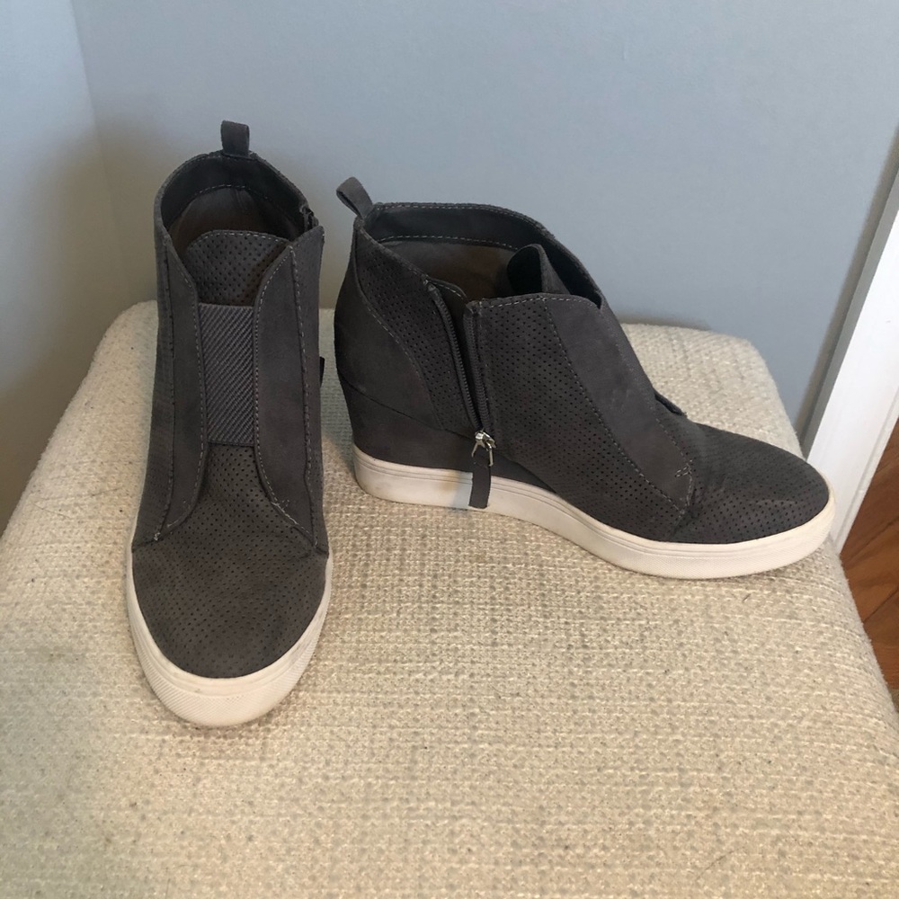 Sneaker heels